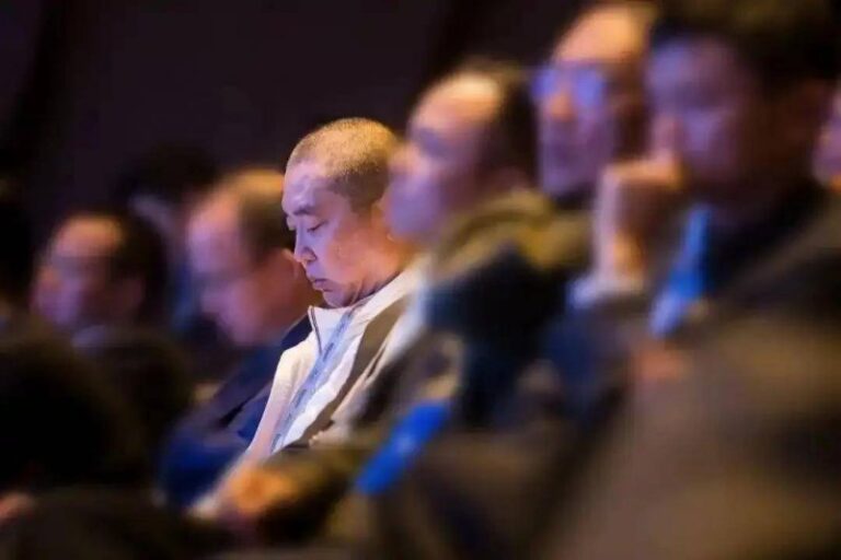 蓝莓外汇官网黔西南：暑期旅游“热”力十足